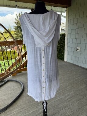Joseph Ribkoff | Hooded Sheer Tunic